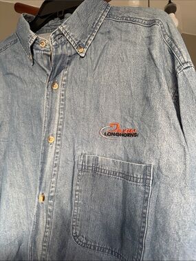 Light Blue Denim Texas Longhorns Button-Down Shirt - Vintage Red Oak